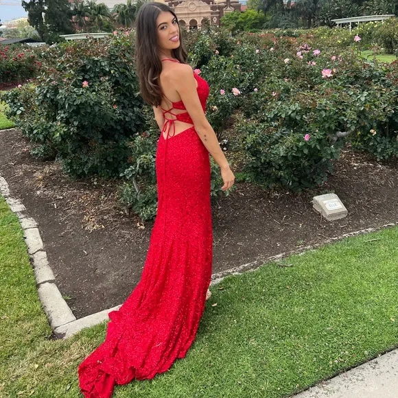 red dress bachelor Daisy Red Dress Bachelor Daisy Kent The Bachelor Season 28 Finale Nookie Red Plunge